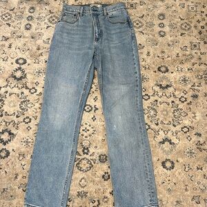 90s slim straight ultra high rise jeans